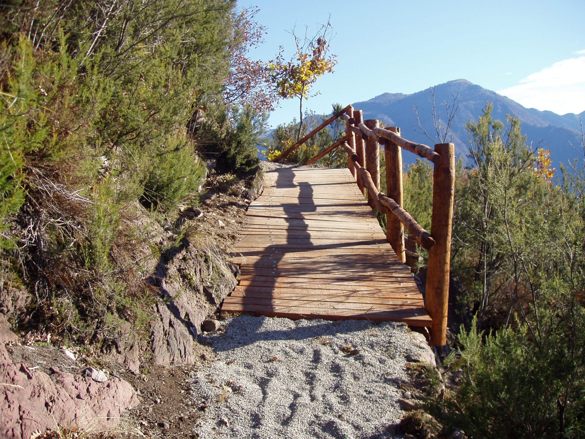 Passerella pedonale - Lago Moro        